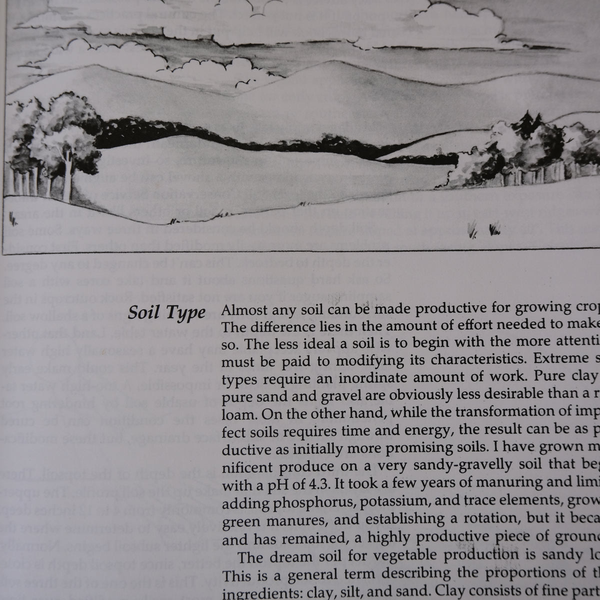 THE NEW ORGANIC GROWER by ELIOT COLEMAN