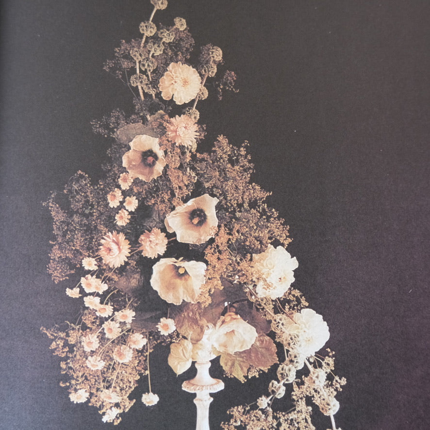 THE ART OF PRESERVED FLOWER ARRANGEMENT