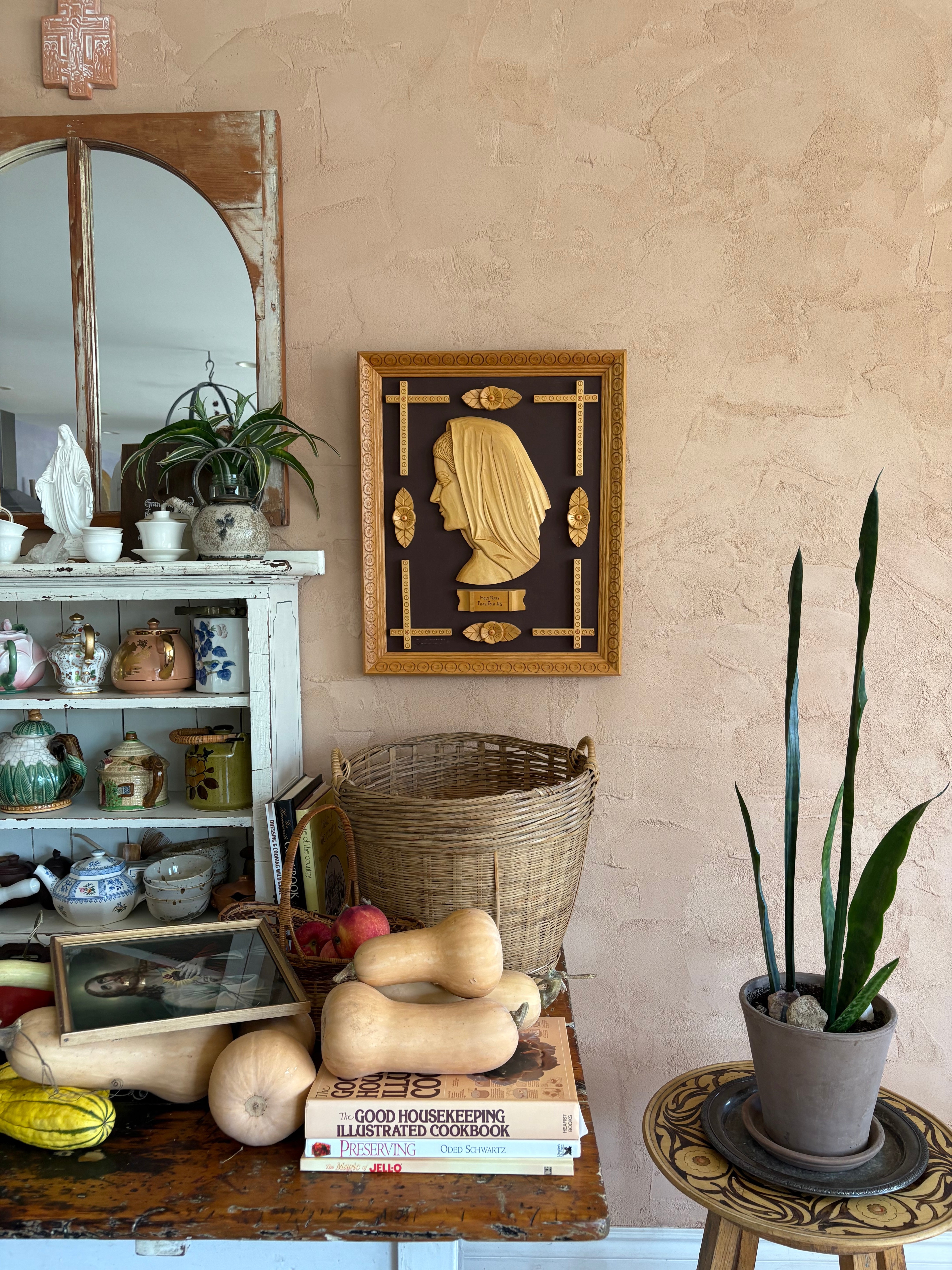 Folk Art Holy Mary Wood Carving