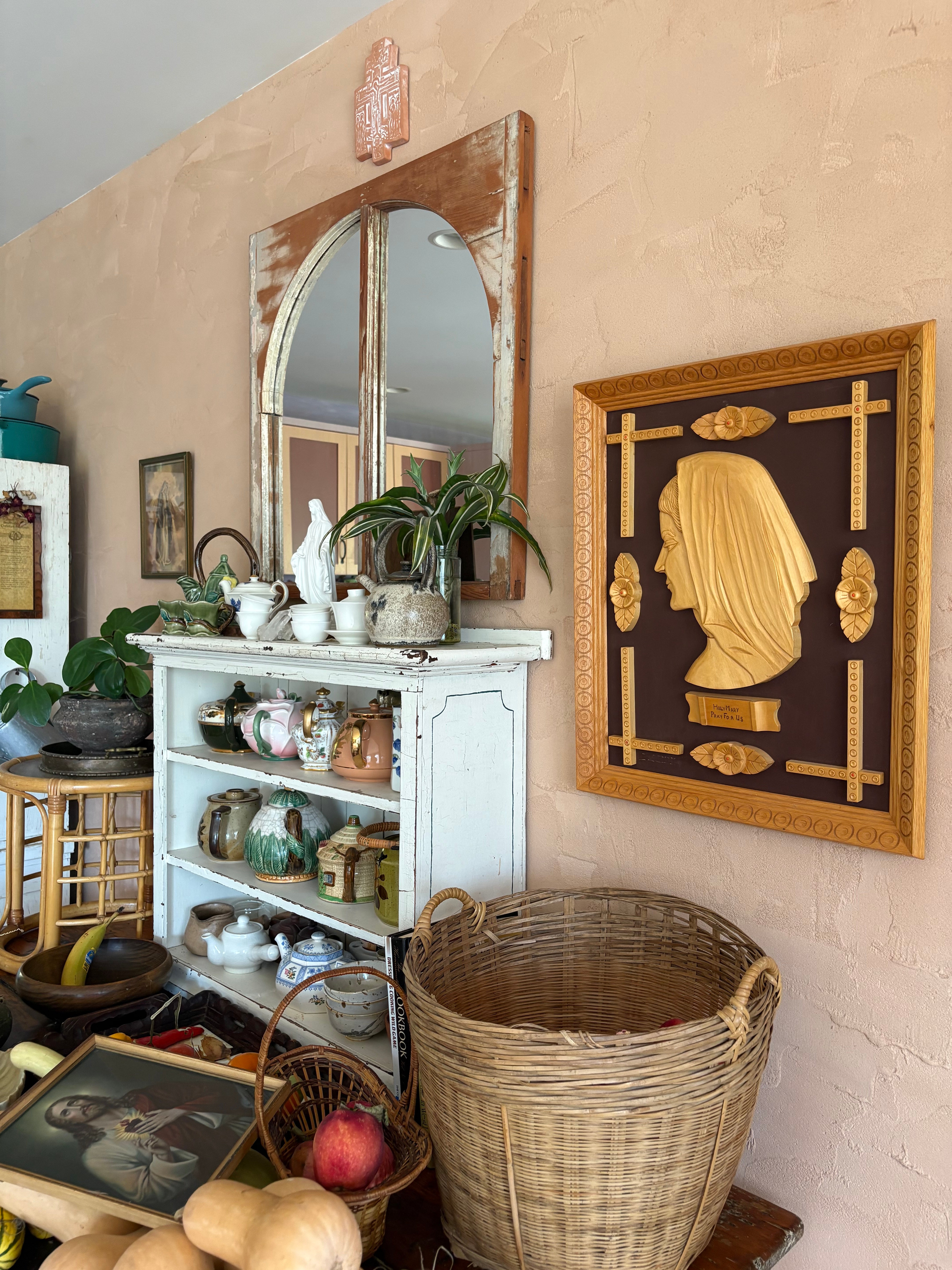 Folk Art Holy Mary Wood Carving