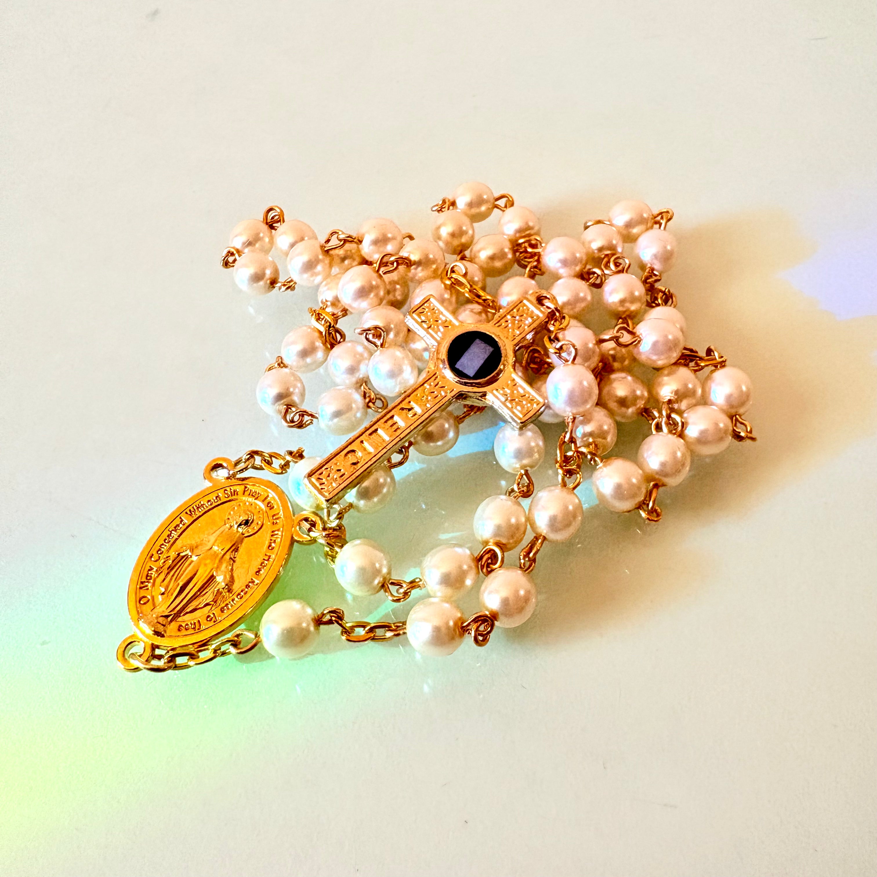 MIRACULOUS MEDAL ROSARY TOUCHED TO THE TOMB OF JESUS