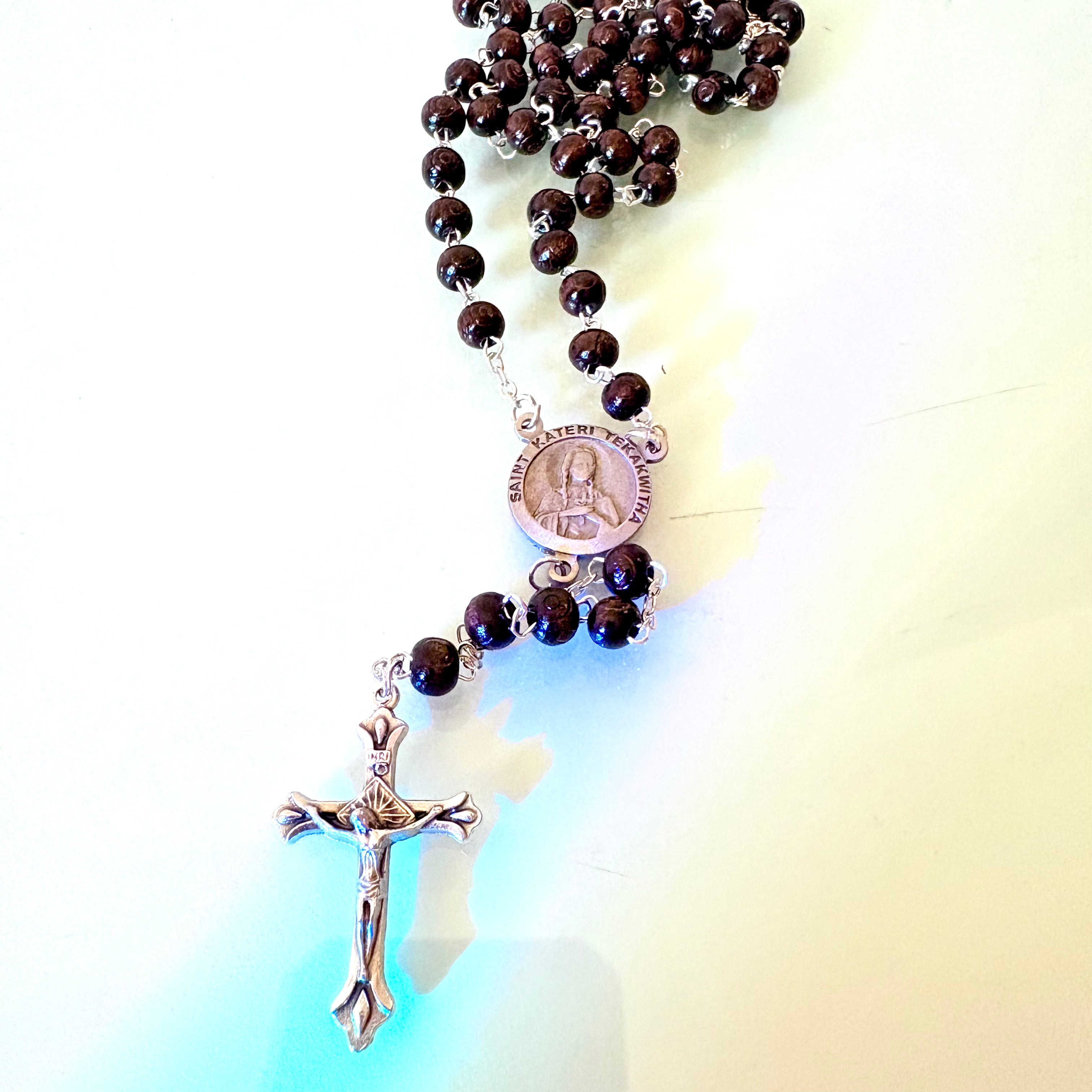 ROSARY TOUCHED TO THE TOMB OF SAINT KATERI TEKAKWITHA